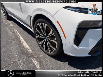 2024 BMW X7 M60i