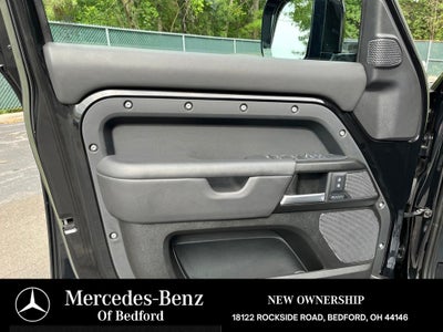 2023 Land Rover Defender 110 V8