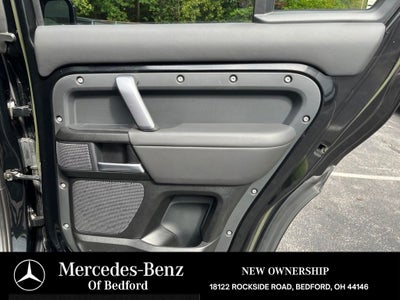 2023 Land Rover Defender 110 V8