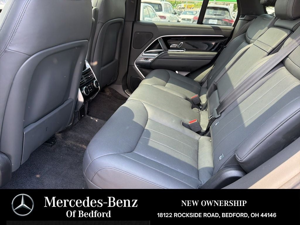 2023 Land Rover Range Rover SE