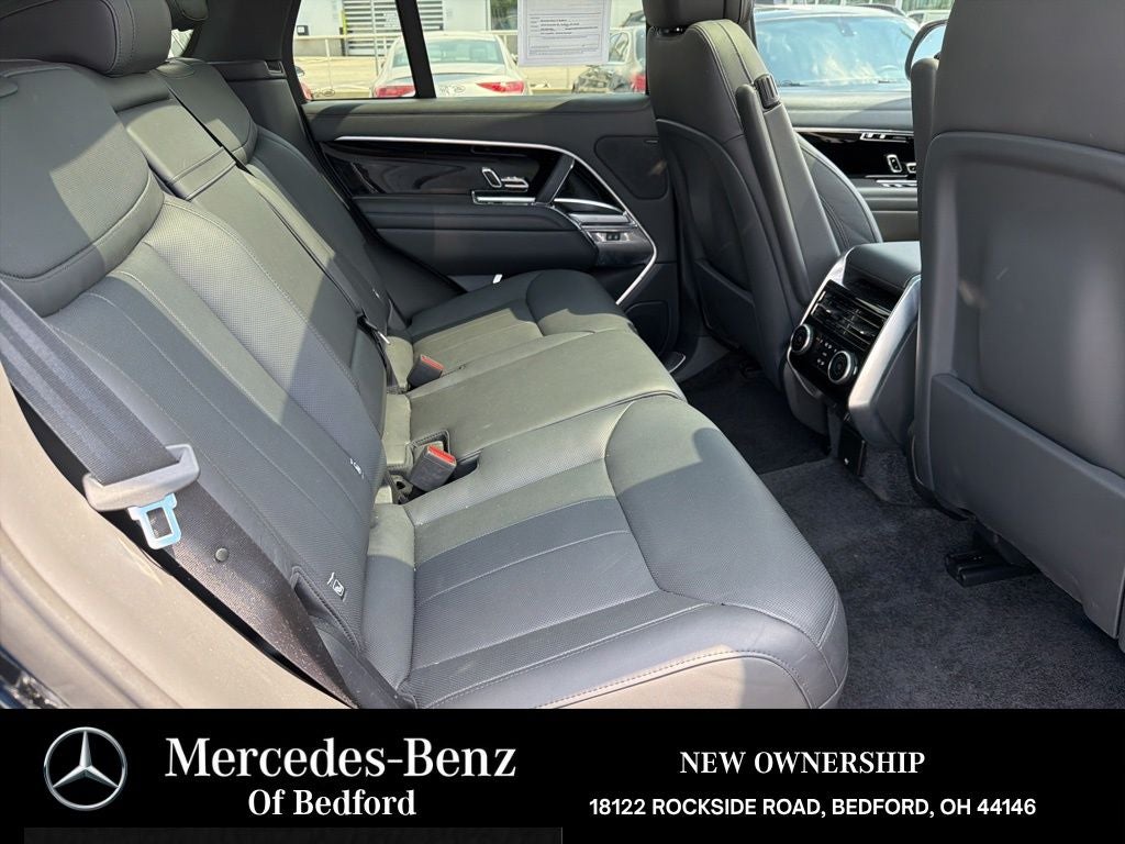 2023 Land Rover Range Rover SE