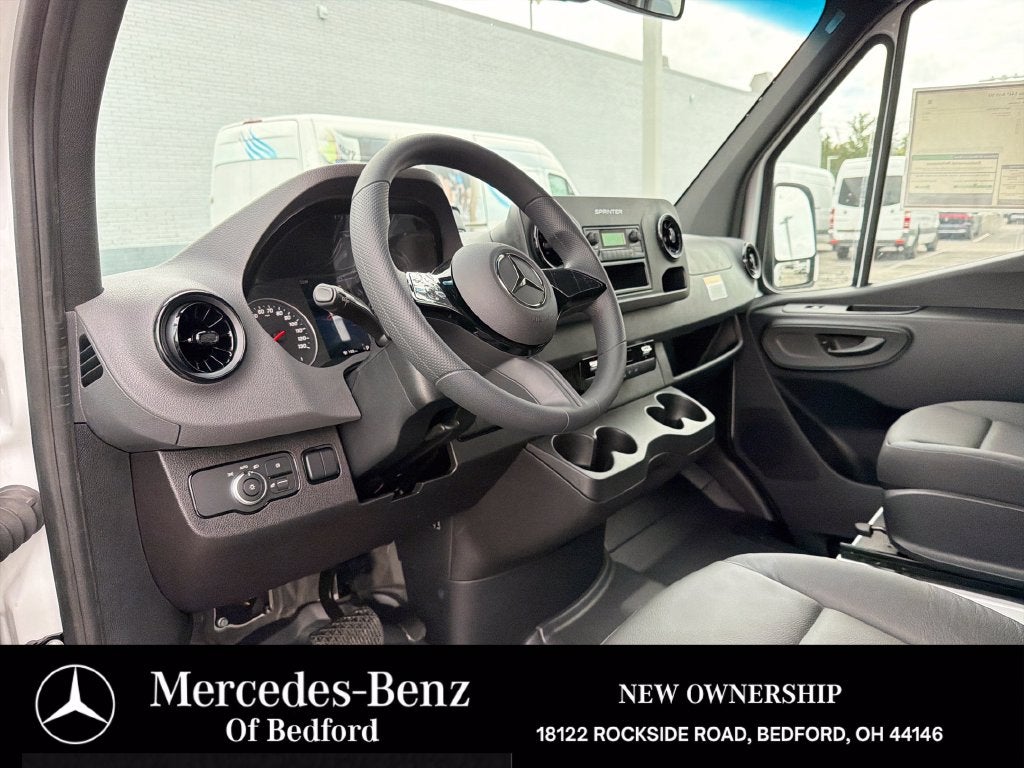 2026 Mercedes-Benz Sprinter 2500 Cargo 144 WB