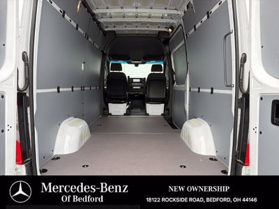 2026 Mercedes-Benz Sprinter 2500 Cargo 144 WB
