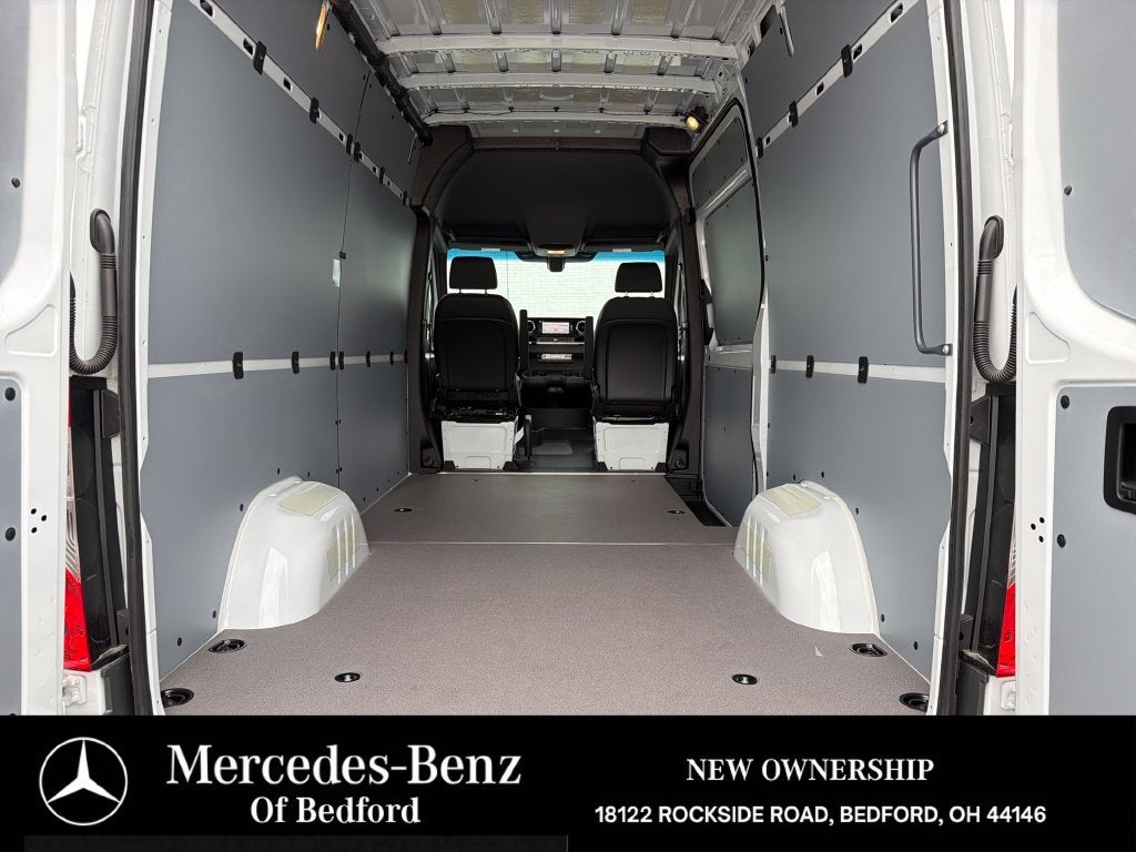 2026 Mercedes-Benz Sprinter 2500 Cargo 144 WB
