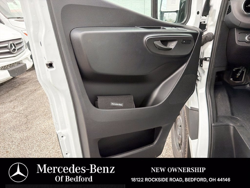 2026 Mercedes-Benz Sprinter 2500 Cargo 144 WB