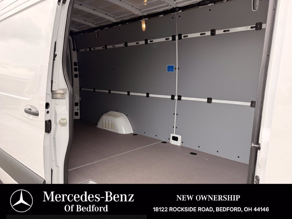 2026 Mercedes-Benz Sprinter 2500 Cargo 170 WB High Roof
