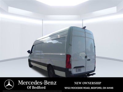 2024 Mercedes-Benz Sprinter 2500 Cargo 170 WB High Roof