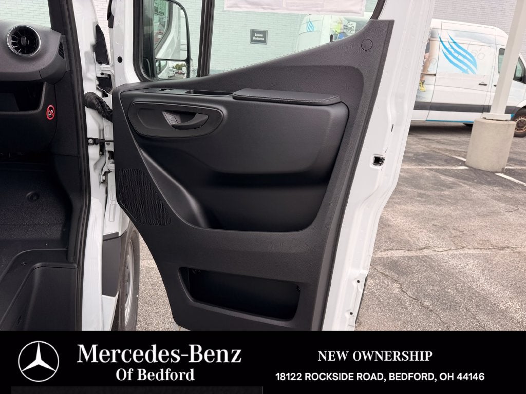 2026 Mercedes-Benz Sprinter 2500 Cargo 170 WB High Roof