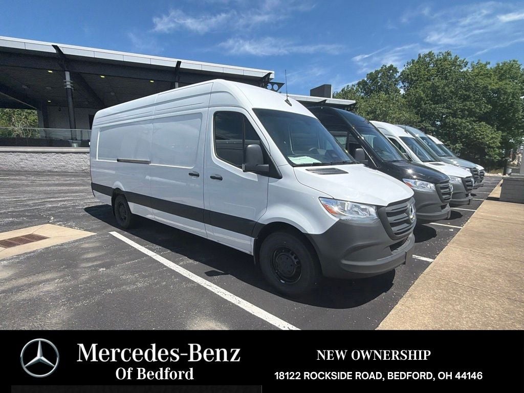 2026 Mercedes-Benz Sprinter 2500 Cargo 170 WB Extended