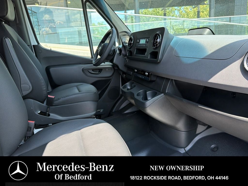 2025 Mercedes-Benz Sprinter 2500 Cargo 144 WB