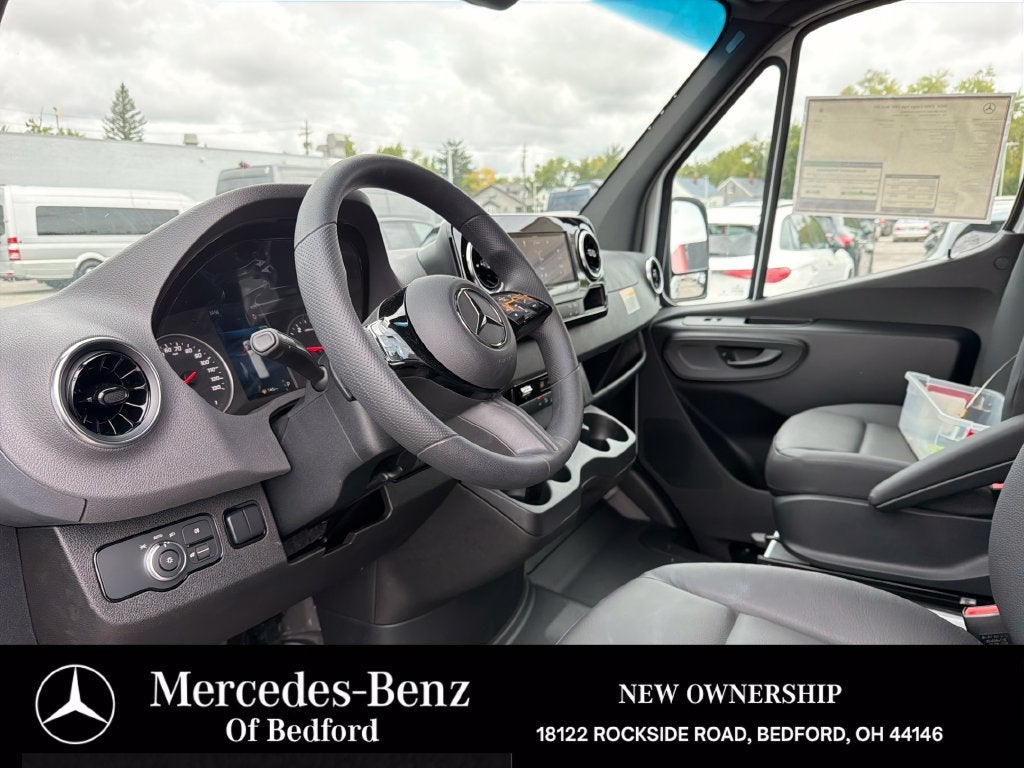 2026 Mercedes-Benz Sprinter 2500 Cargo 144 WB
