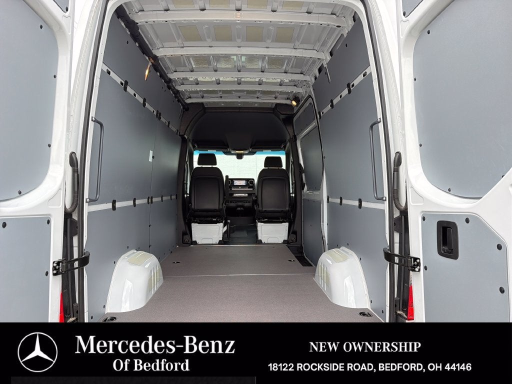 2026 Mercedes-Benz Sprinter 2500 Cargo 144 WB