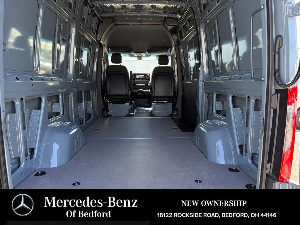 2026 Mercedes-Benz Sprinter 2500 Cargo 144 WB 4MATIC®