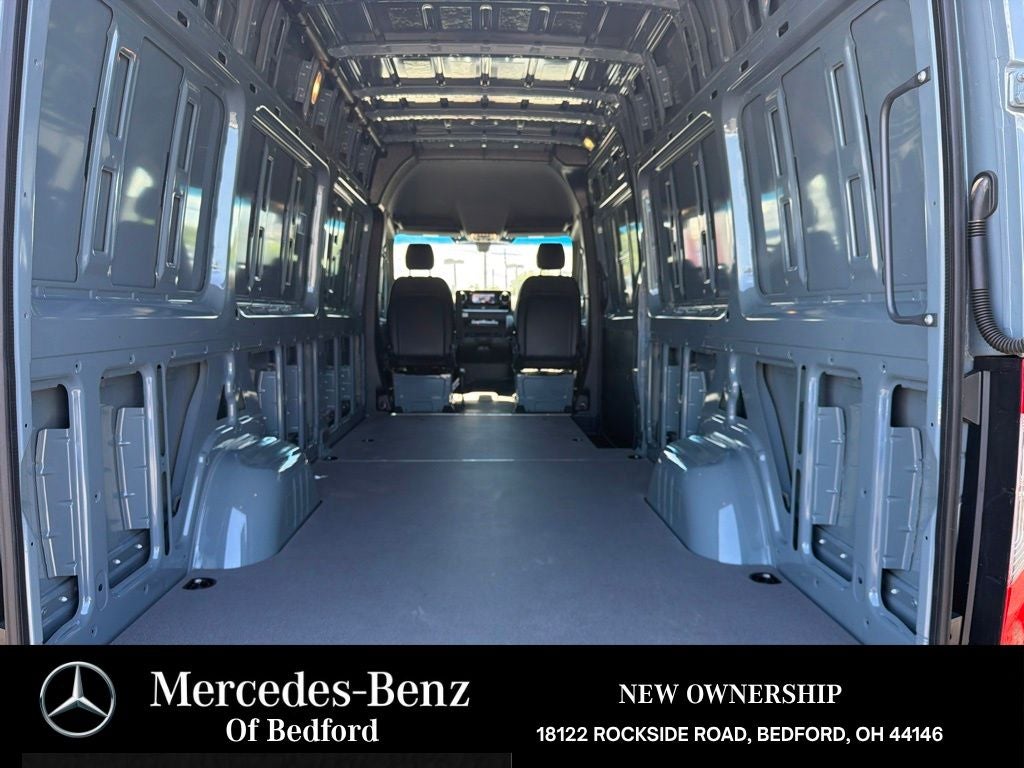 2026 Mercedes-Benz Sprinter 2500 Cargo 170 WB High Roof