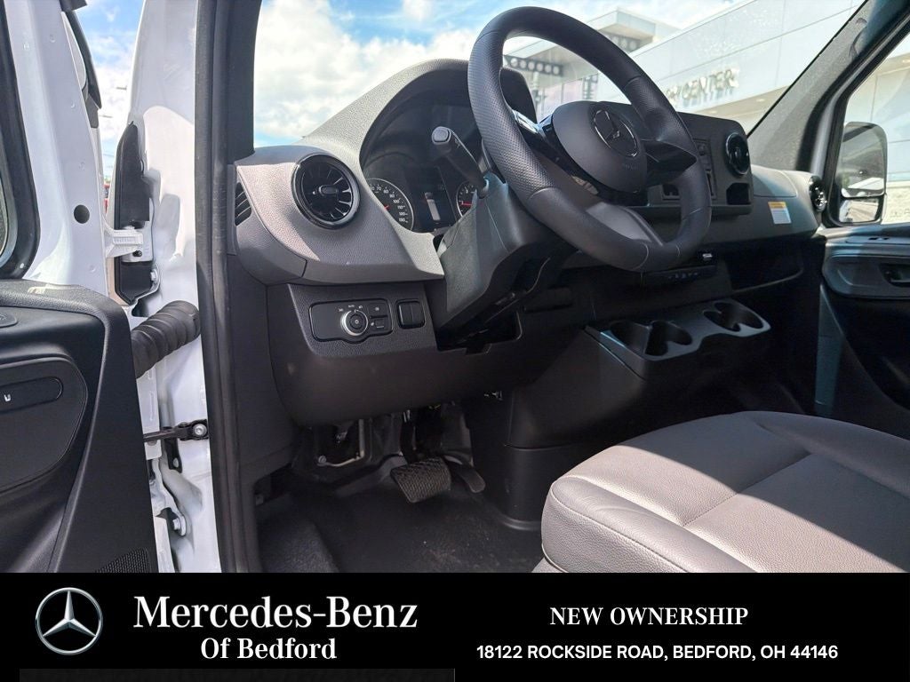 2026 Mercedes-Benz Sprinter 2500 Cargo 170 WB High Roof