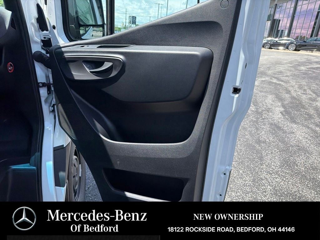 2026 Mercedes-Benz Sprinter 2500 Cargo 170 WB High Roof
