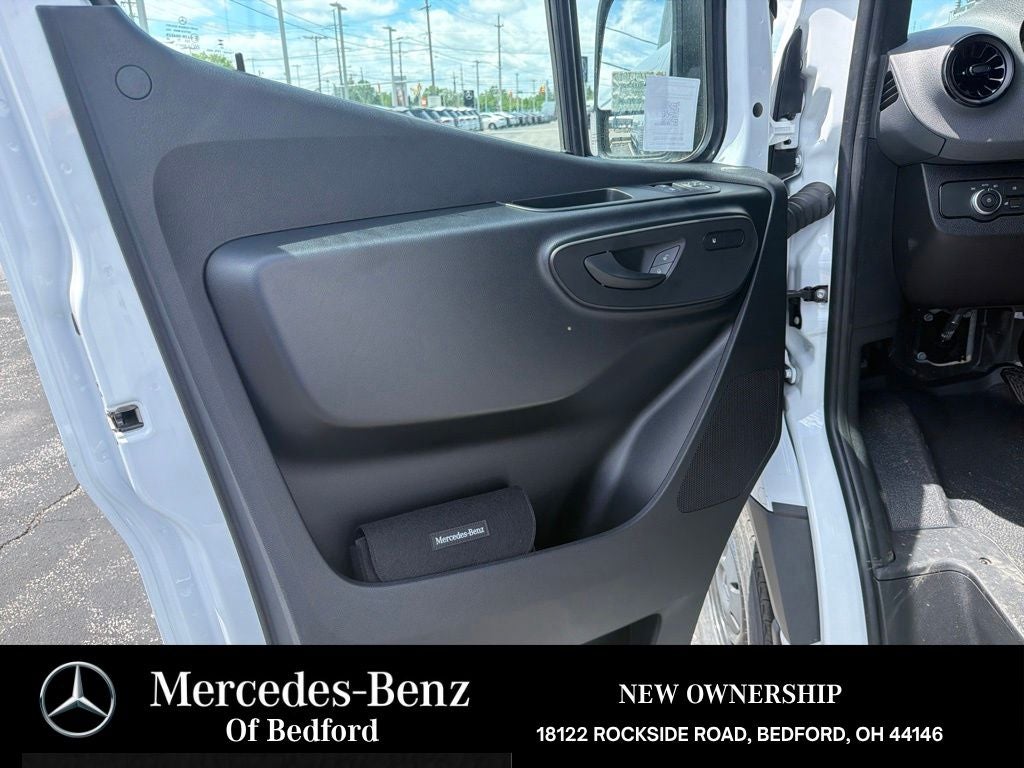 2026 Mercedes-Benz Sprinter 2500 Cargo 170 WB High Roof