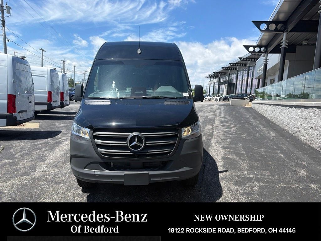 2026 Mercedes-Benz Sprinter 3500 Cargo 170 WB Extended