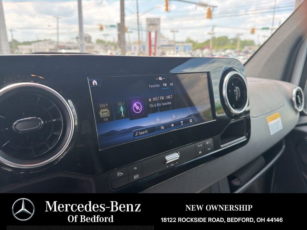 2025 Mercedes-Benz Sprinter 2500 Passenger 144 WB