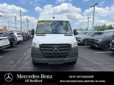 2025 Mercedes-Benz Sprinter 2500 Passenger 144 WB