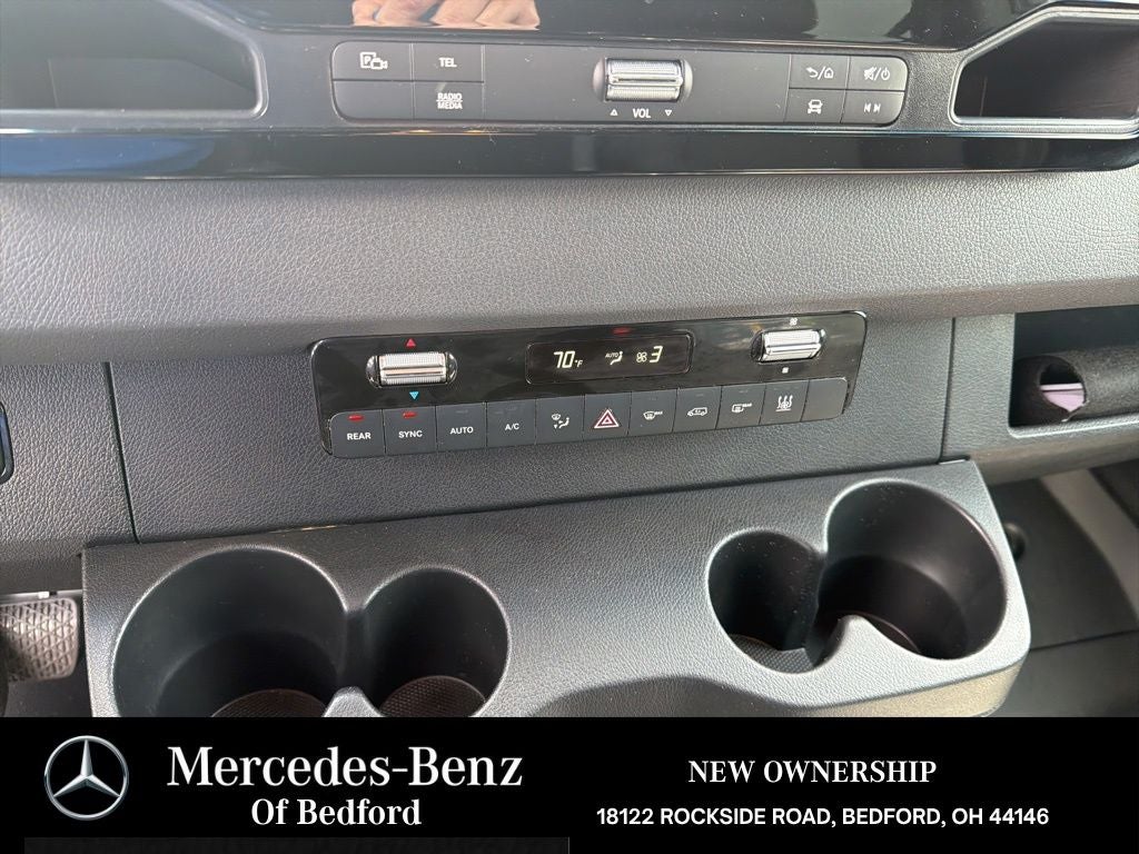 2025 Mercedes-Benz Sprinter 2500 Passenger 144 WB