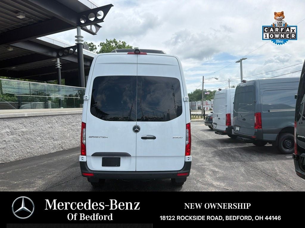 2024 Mercedes-Benz Sprinter 2500 Passenger 144 WB