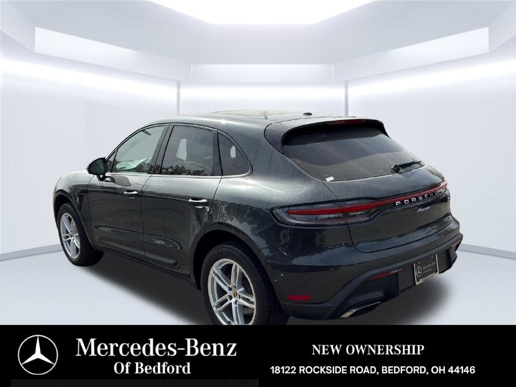 2023 Porsche Macan Base
