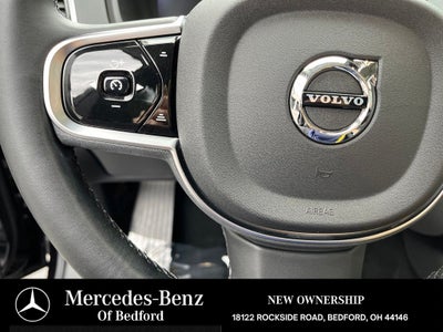 2024 Volvo XC90 B5 Plus
